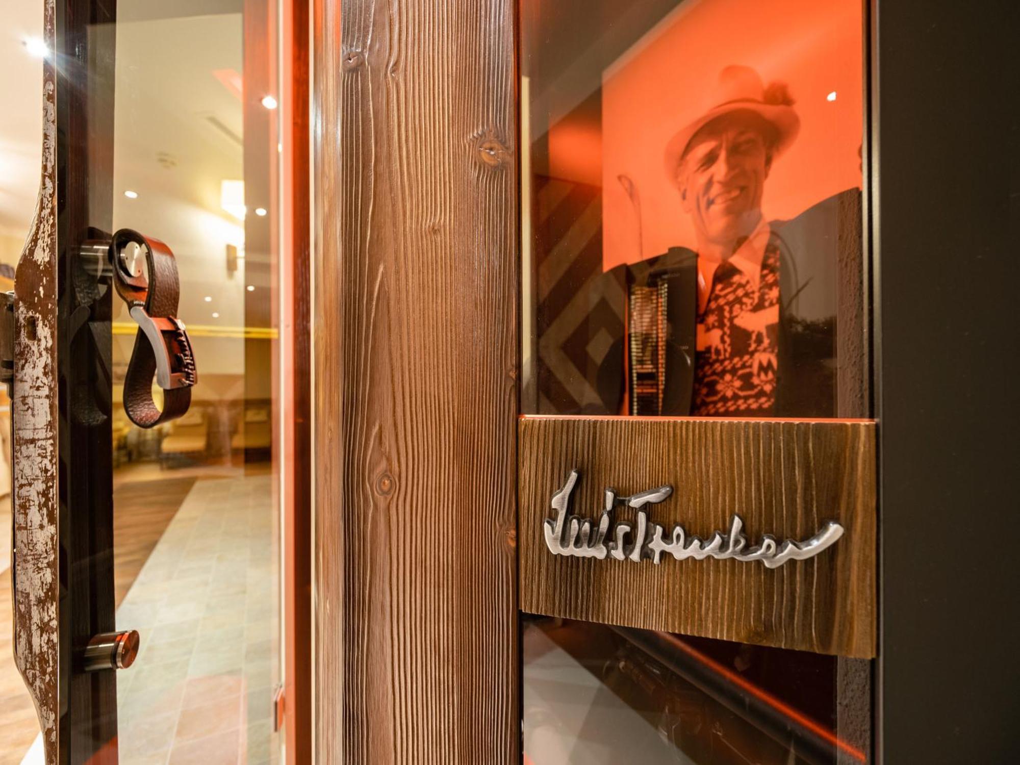 Hotel Jaegerhof Mayrhofen Buitenkant foto