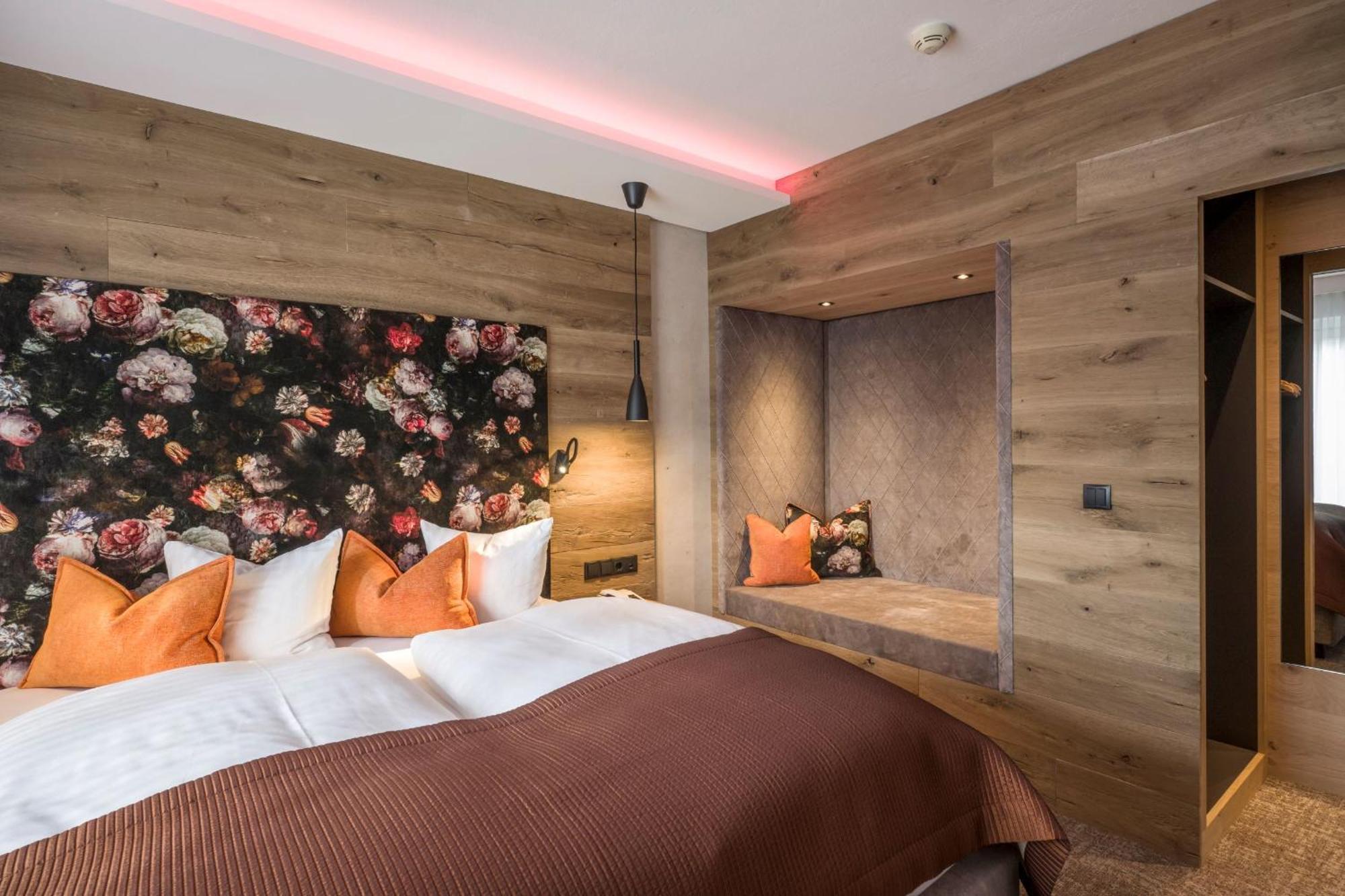 Hotel Jaegerhof Mayrhofen Buitenkant foto